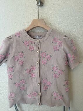 Forward Pink Floral Short-Sleeve Knit Cardigan